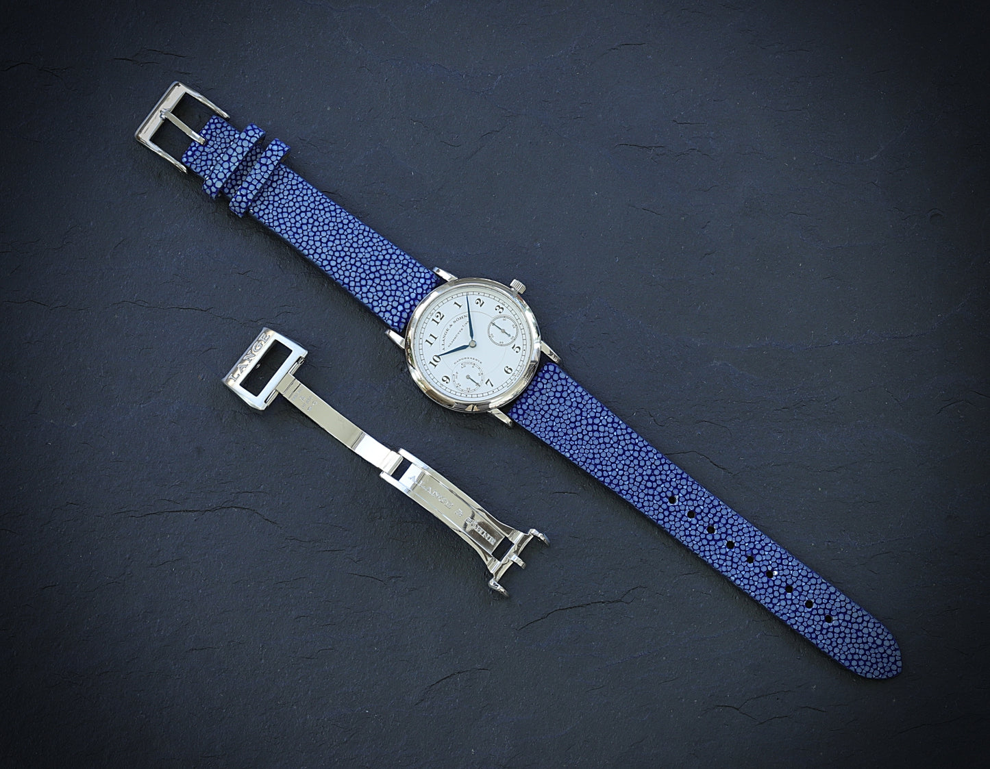 A.Lange & Söhne "1815 Auf und Ab" in Platin