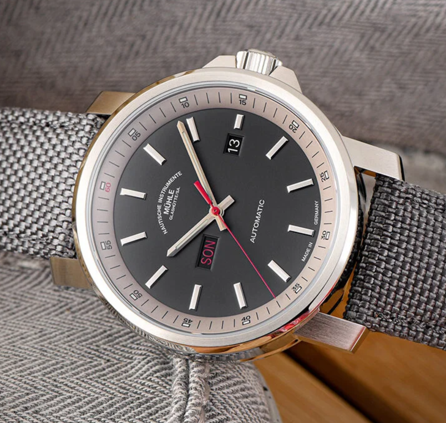 Mühle Glashütte 29er Tag/Datum