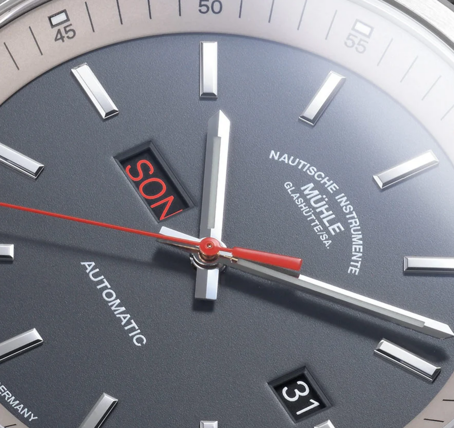Mühle Glashütte 29er Tag/Datum