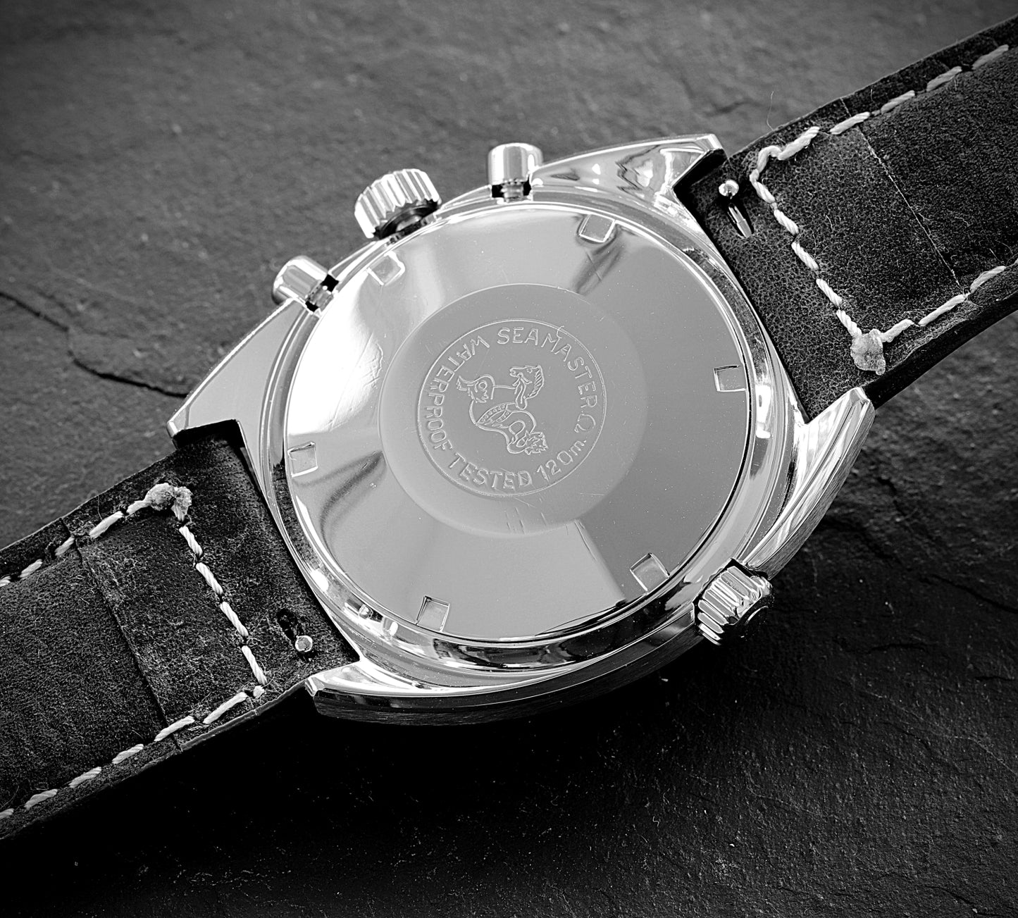 Omega Seamaster Soccer