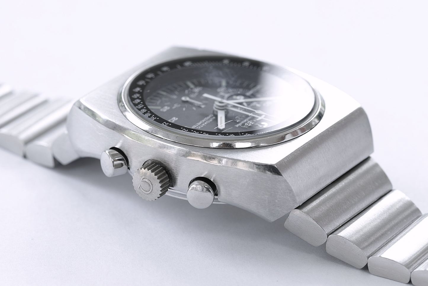 Omega Speedmaster 125