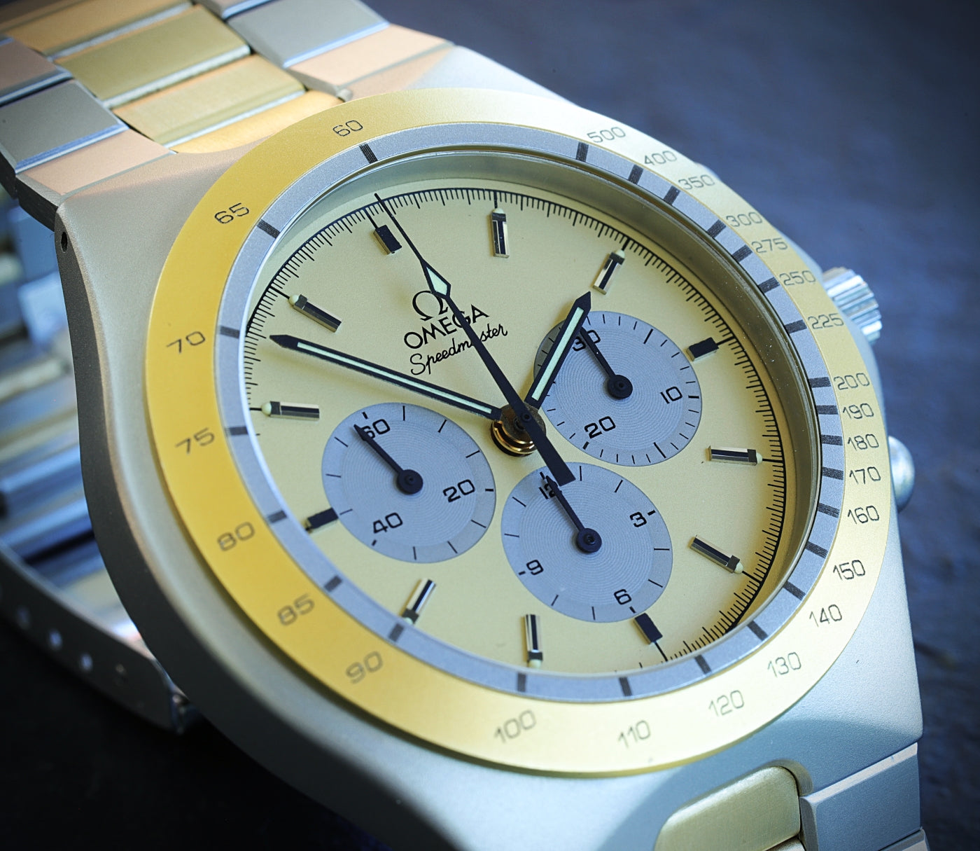 Omega Speedmaster Teutonic Stahl/Gold