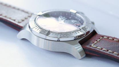 Breitling Avenger GMT 45