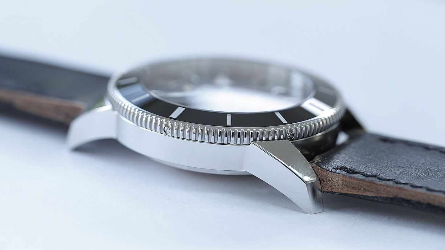 Breitling Superocean II B20 46