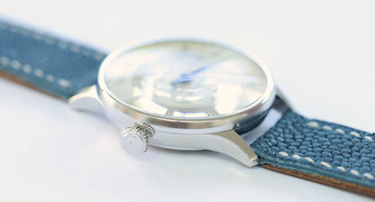 Meistersinger Pangaea Day Date - Elfenbein