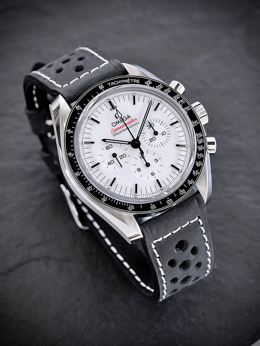 Omega Speedmaster Moonwatch Professional